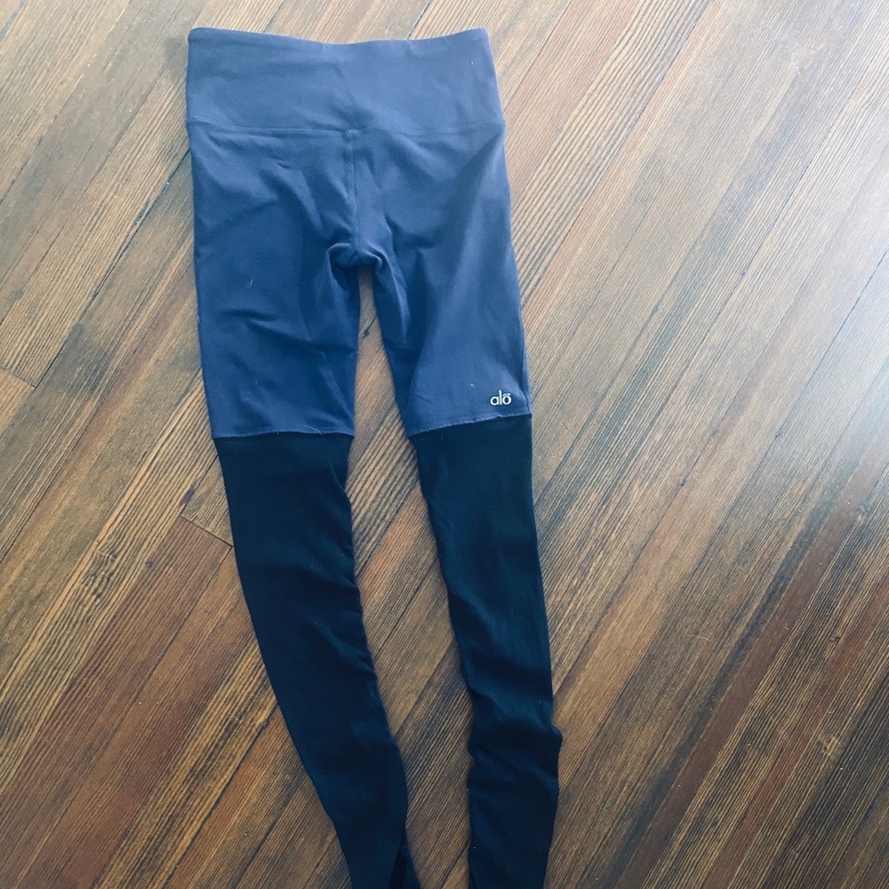 Alo yoga goddess leggings